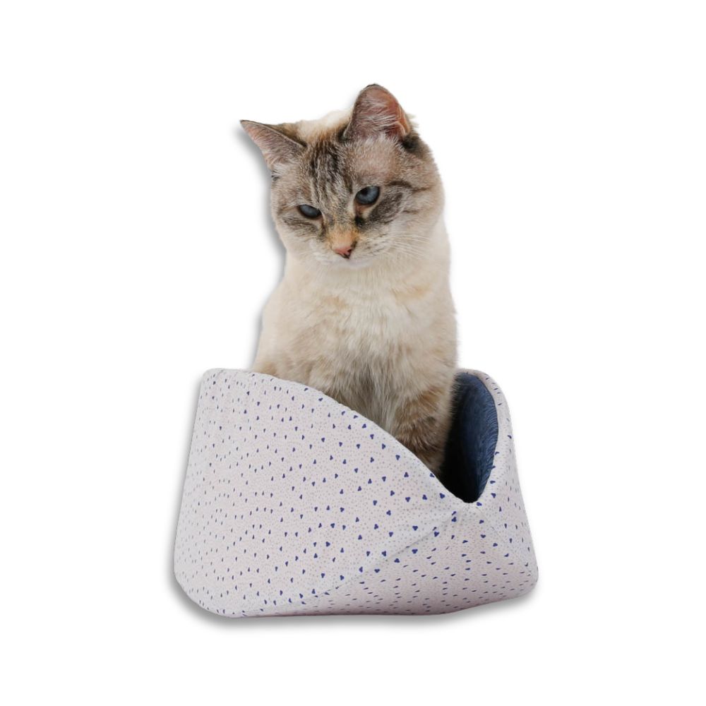 Cat Canoe Indigo Hearts The Cat Ball