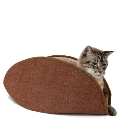 Our new, updated jumbo-size cat Canoe® is made here with smooth cotton fabric printed to look like rough burlap. The cat in this photo weighs 17 pounds