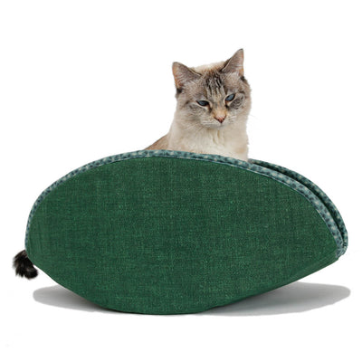 Designed to accommodate multiple cats or cats over 18 pounds, our jumbo-size Cat Canoe® bed is made with a hunter green cotton printed to look like burlap.