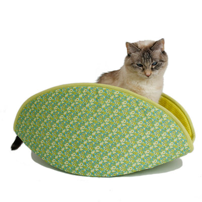 We've used a bright green and yellow floral with hints of blue to make this jumbo size Cat Canoe® modern cat bed.